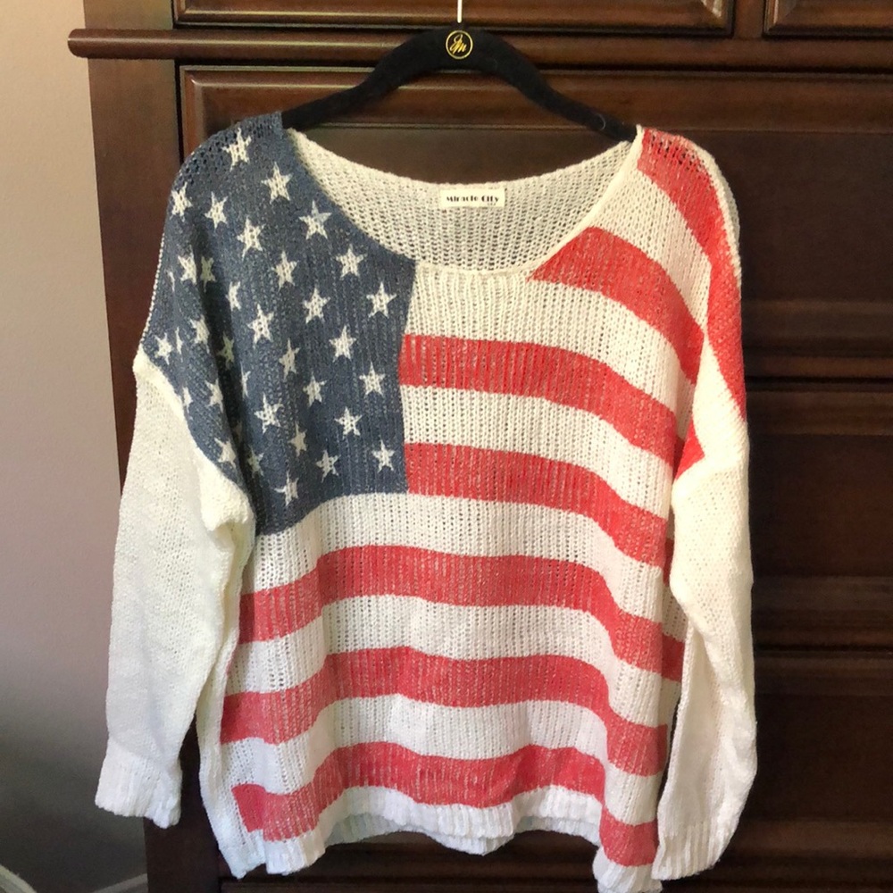 Super cute American flag sweater!